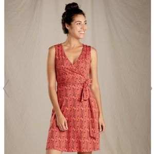Toad&co cue Wrap Dress Coral Blaze Petal w/pockets